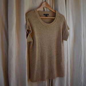 Short sleeved lightweight sweater